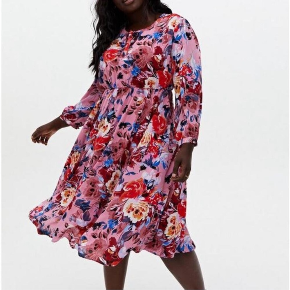 NWT Torrid Pink Floral Midi Dress